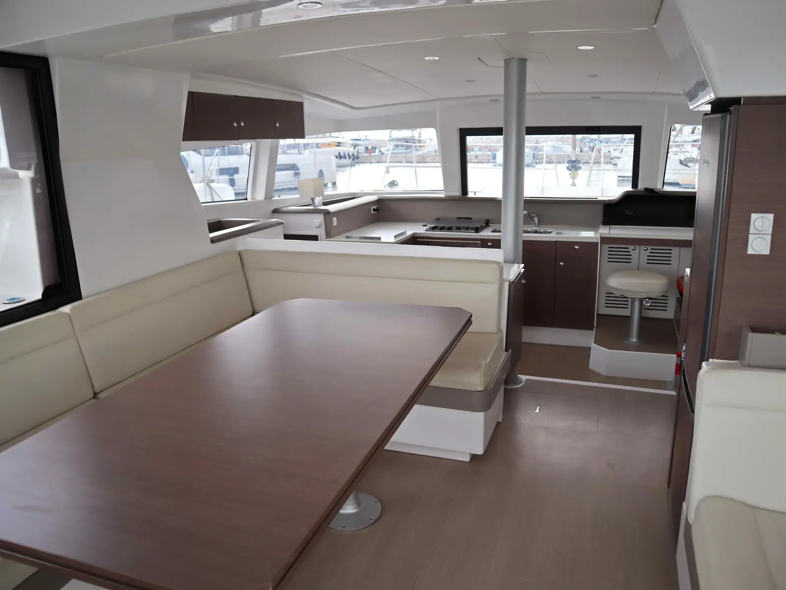 MEMORIES, Interior image