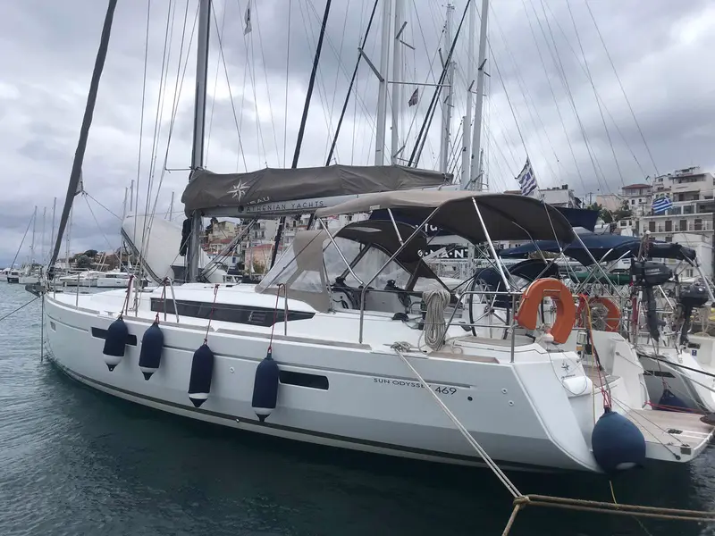 EVA, Sun Odyssey 469