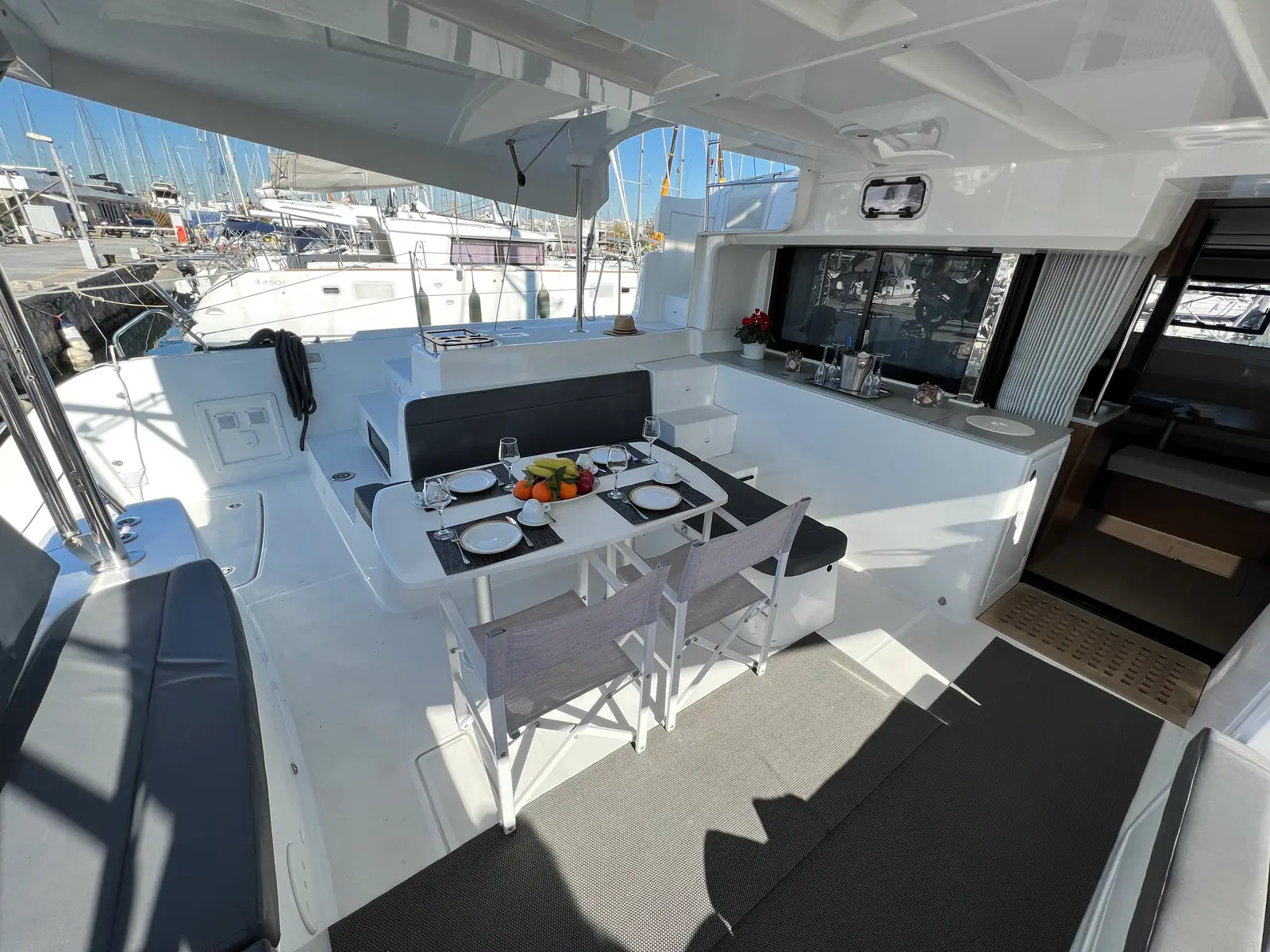 KALISI MOU (air condition, generator, water maker) _Skippered Only_, Foto 2