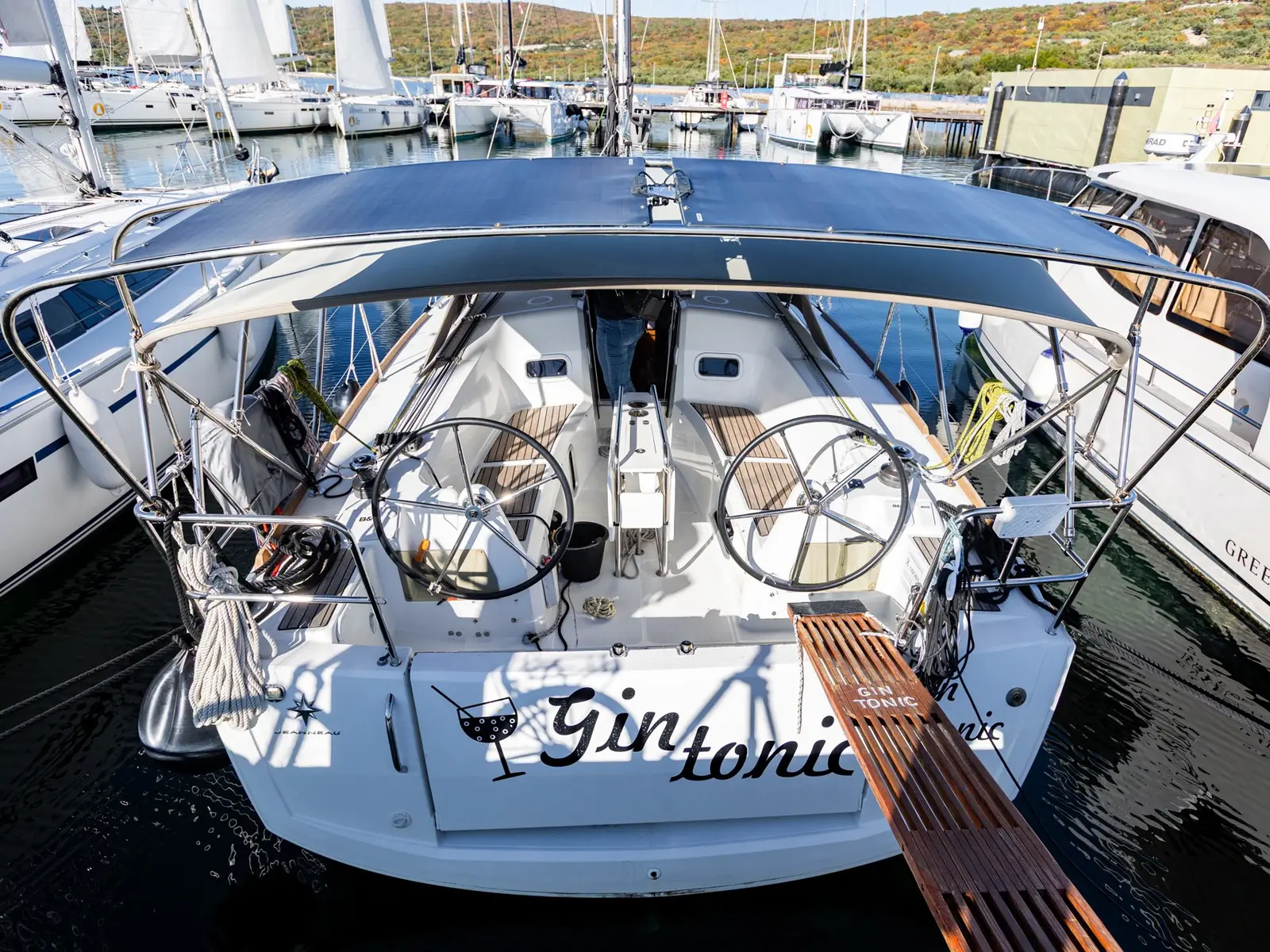 Gin Tonic, Sun Odyssey 349