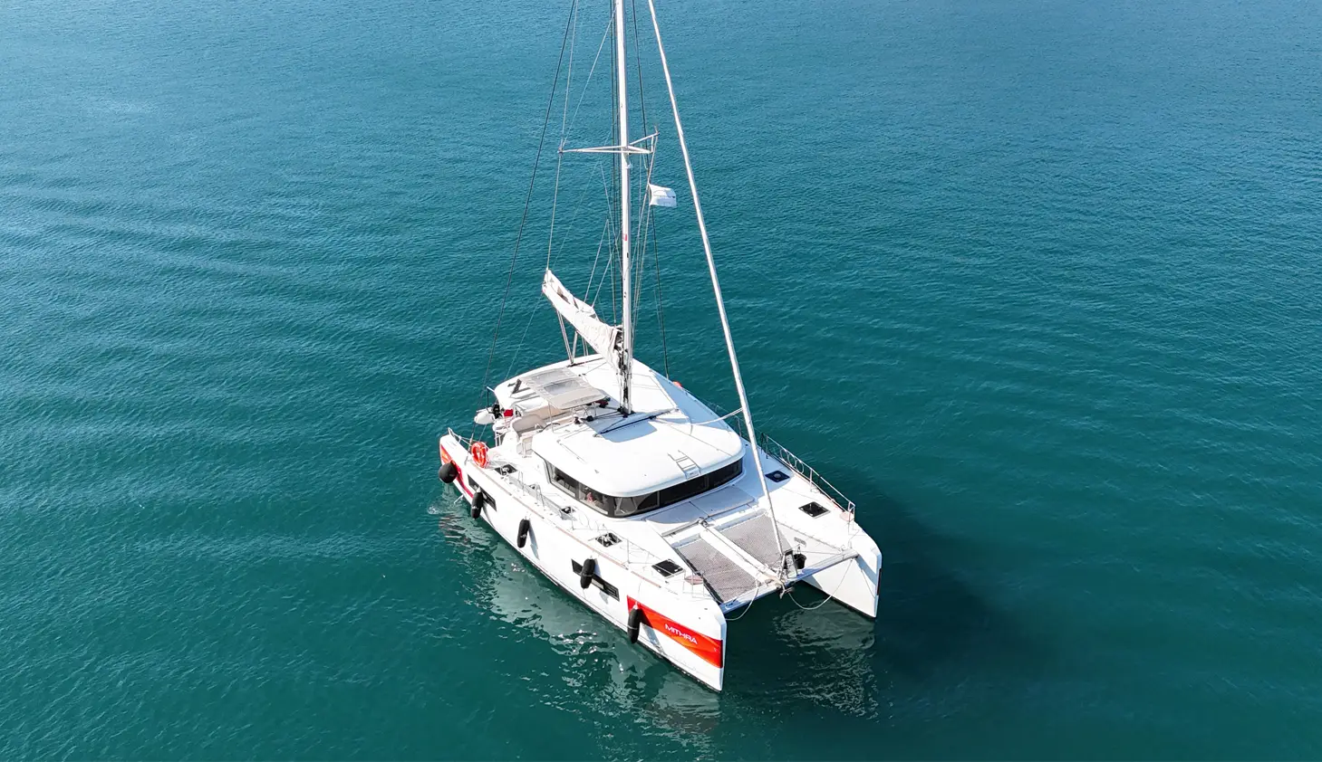 Mithra, Lagoon 40
