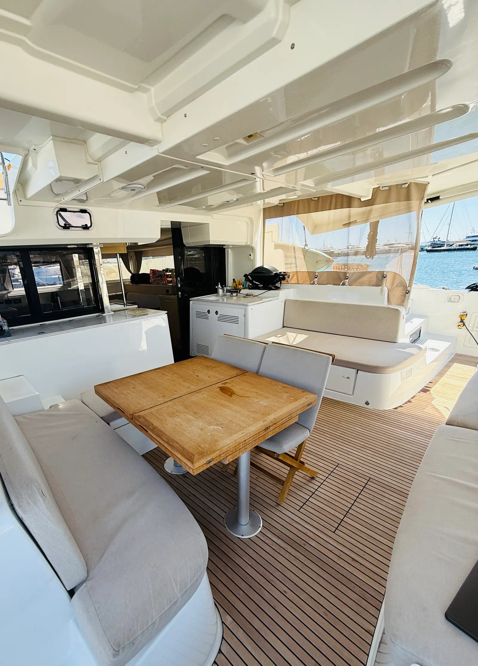 CARCHARIAS, Foto 7