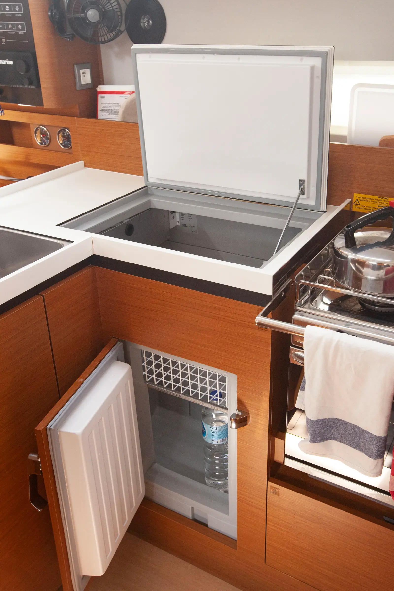 Sea Breeze, Fridge