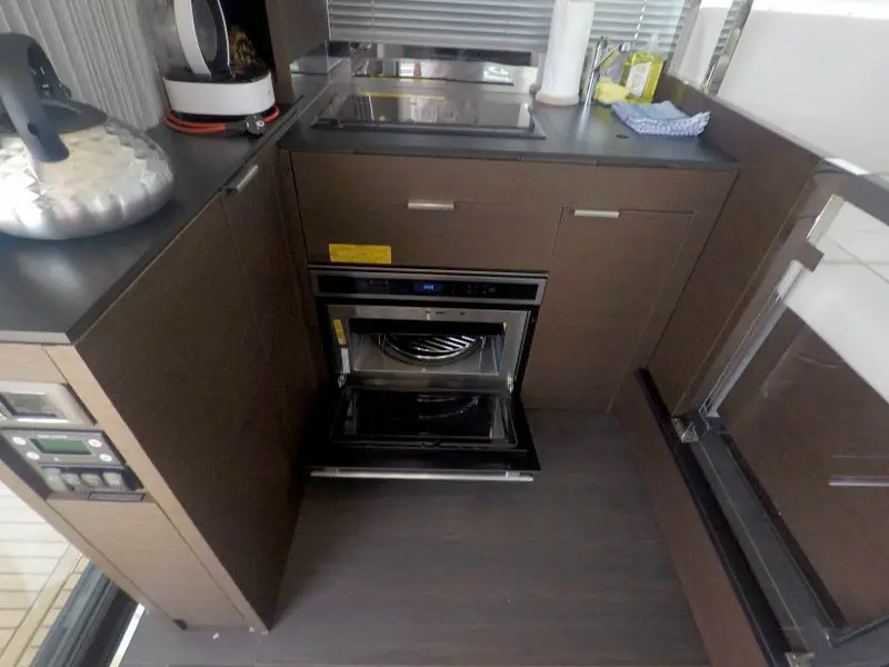 Brigadoon, Prestige 420 Fly