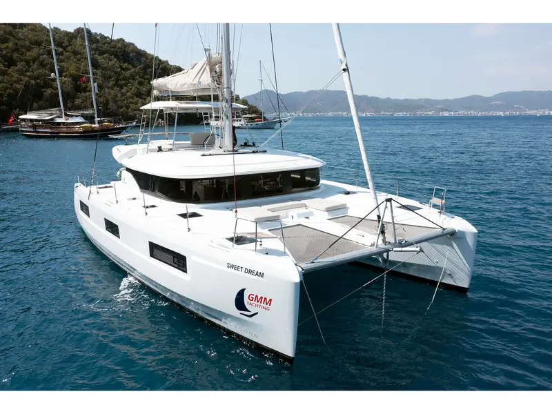 Sweet Dream, Lagoon 46
