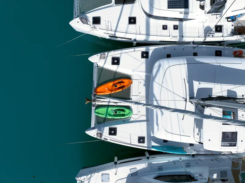 Pazzona II, Lagoon 42
