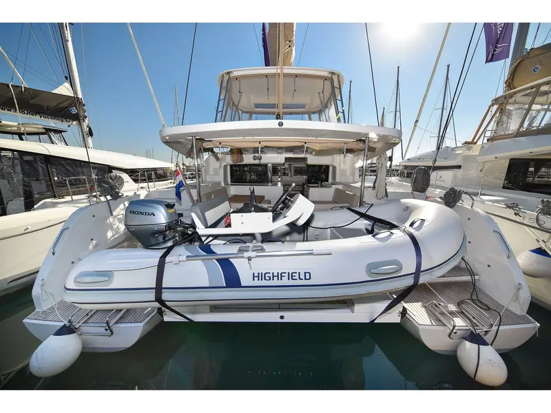MAJESTIC, Lagoon 46