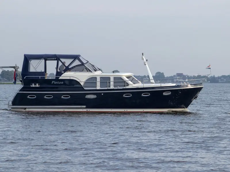 Pieton, De Drait DeLuxe 42
