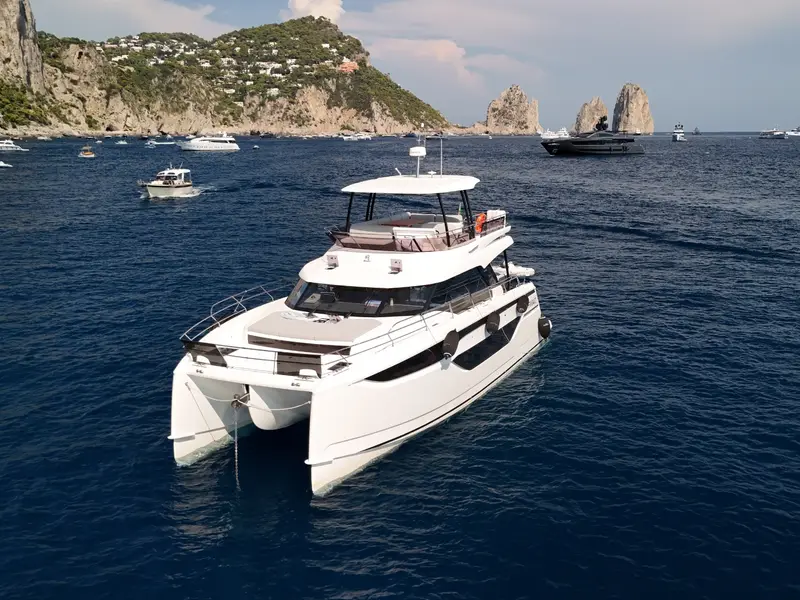 Lady Francy, Prestige M48