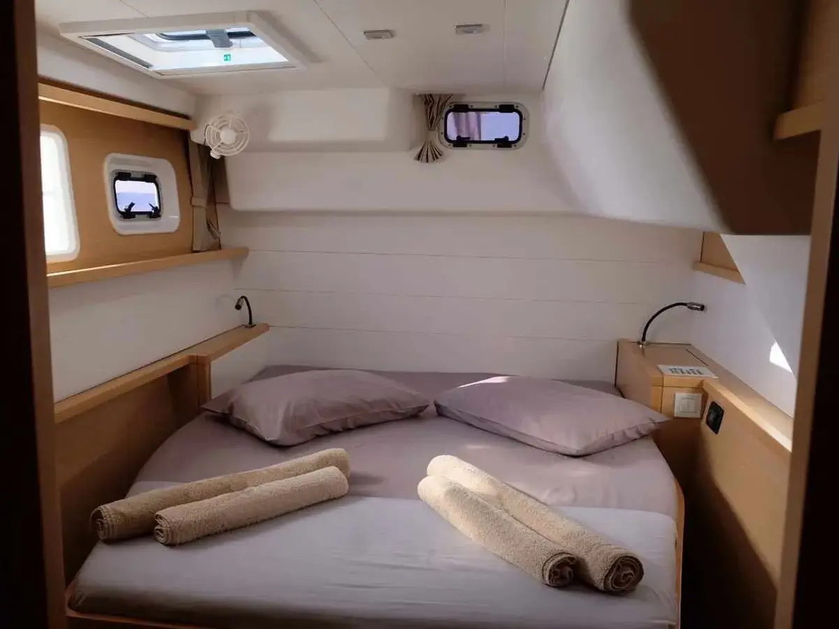 Cabin 2, Interior image