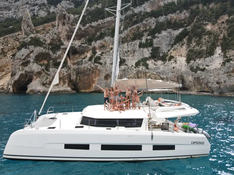 Jupiter, Dufour Catamaran 48