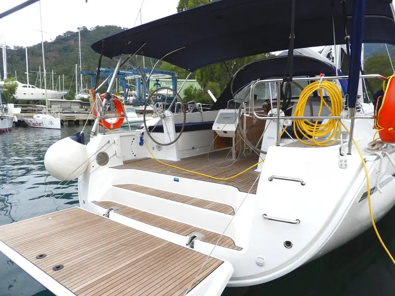 Bavaria Cruiser 51