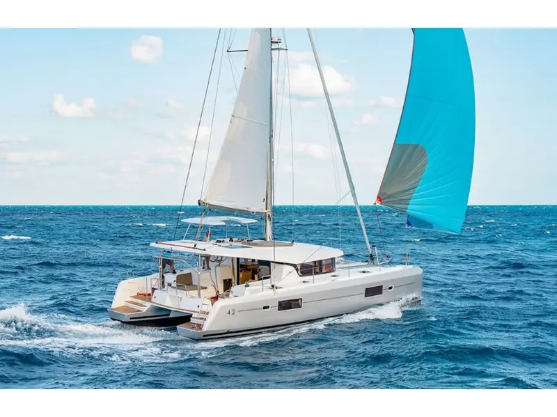 Midas, Lagoon 42