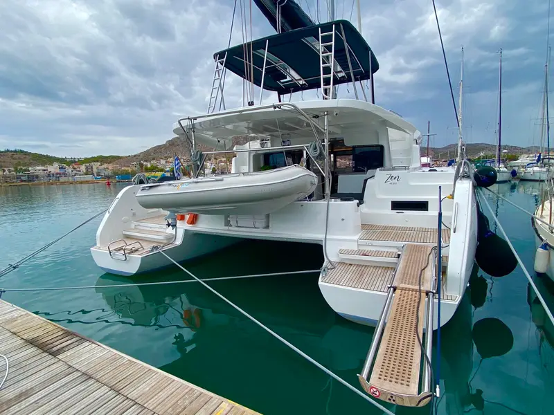 Zen - Green Wave, Lagoon 46