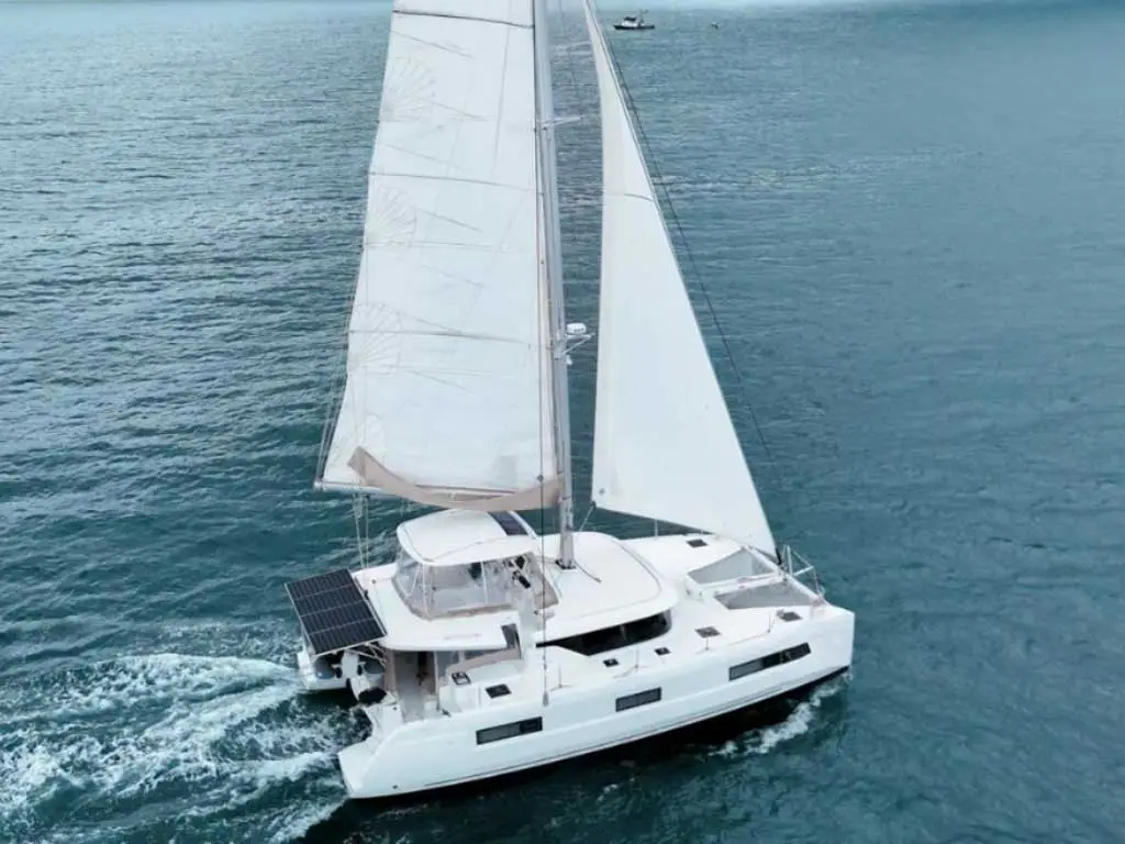 Elysia, Main image