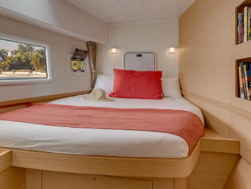 No Name: Forward Cabin #1 (Cabin Charter 2 pax) FULLY CREWED, ALL EXPENSES, Foto 10