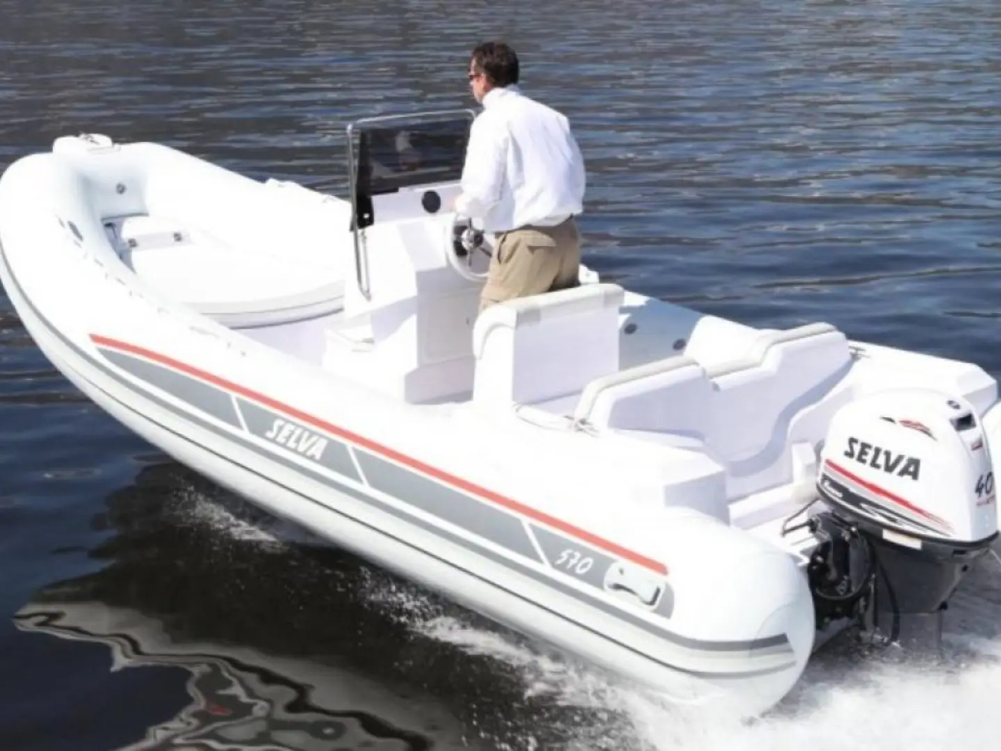 Selva 570 Elegance, Interior image