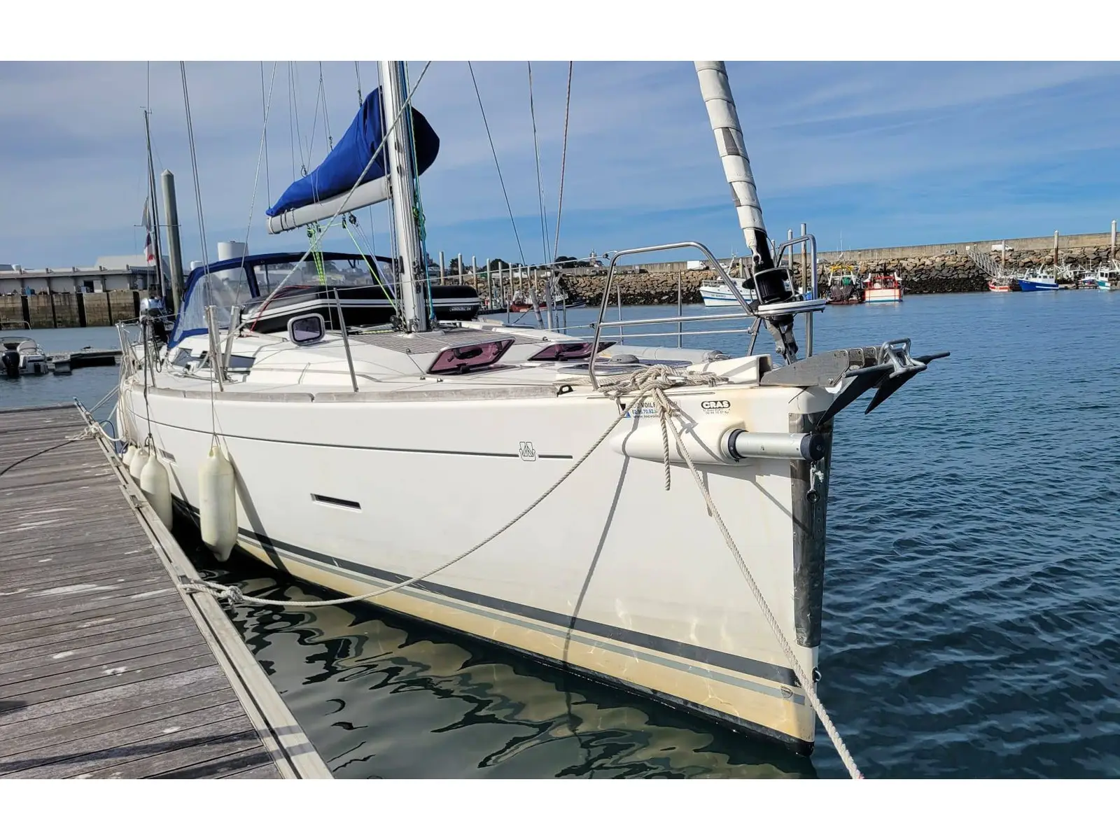 Monarque, Dufour 445 Grand Large
