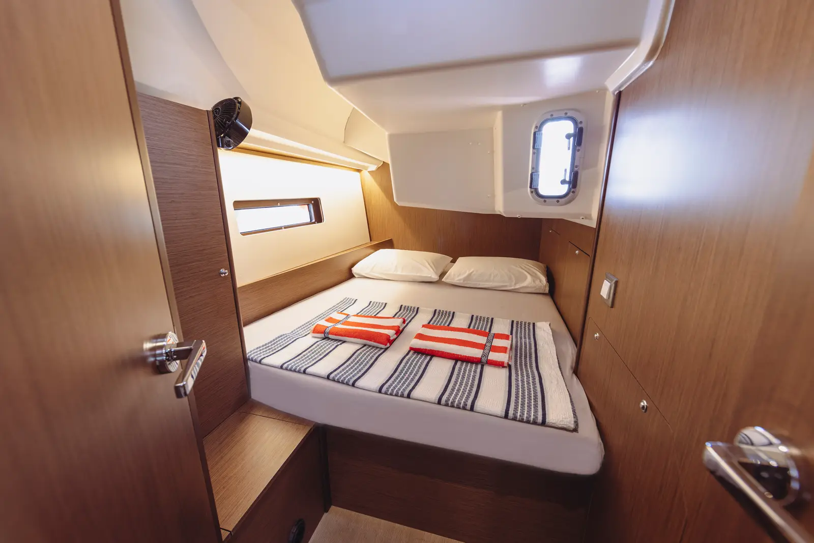 Miro 2022 ( Beneteau Oceanis 40.1 ft) , Foto 8
