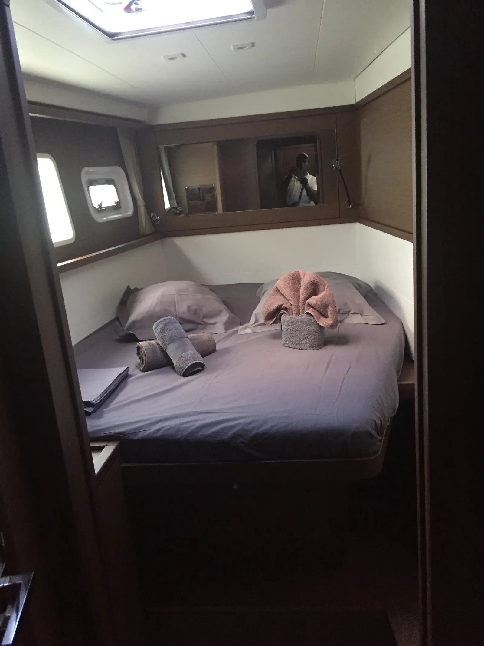 Toja, Double Cabin / portside