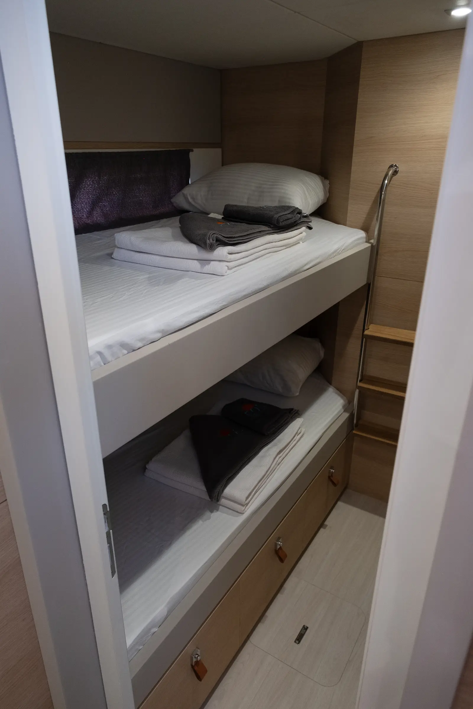 Aura, Foto 28