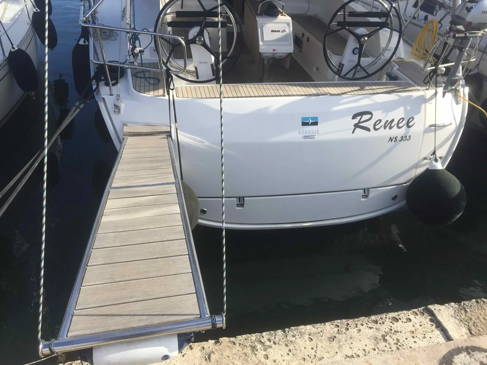 RENEE, Foto 5