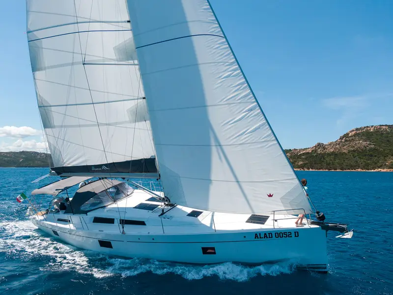 Atena - Water maker, Solar Panel, Hanse 508