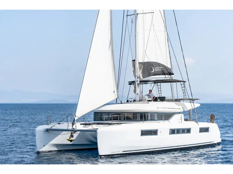 Just infinity, Lagoon 50