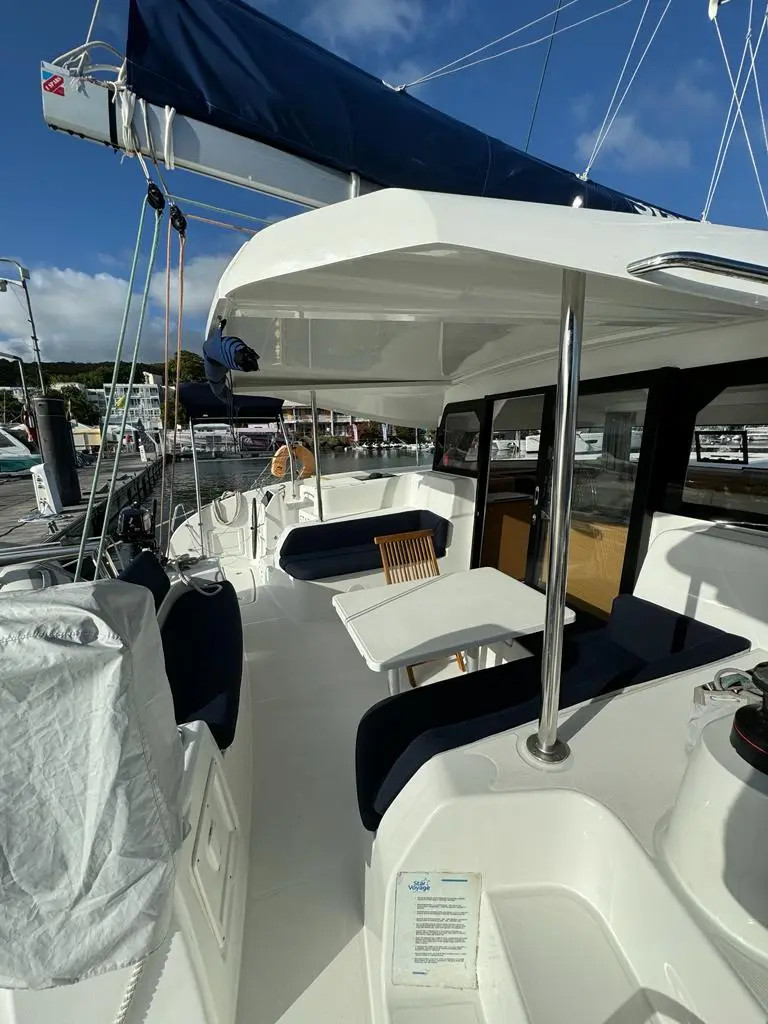 STAR III, Interior image