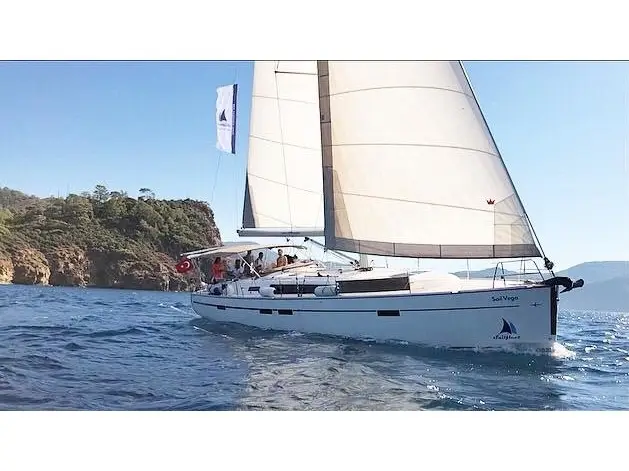 Sail Vega, Main image