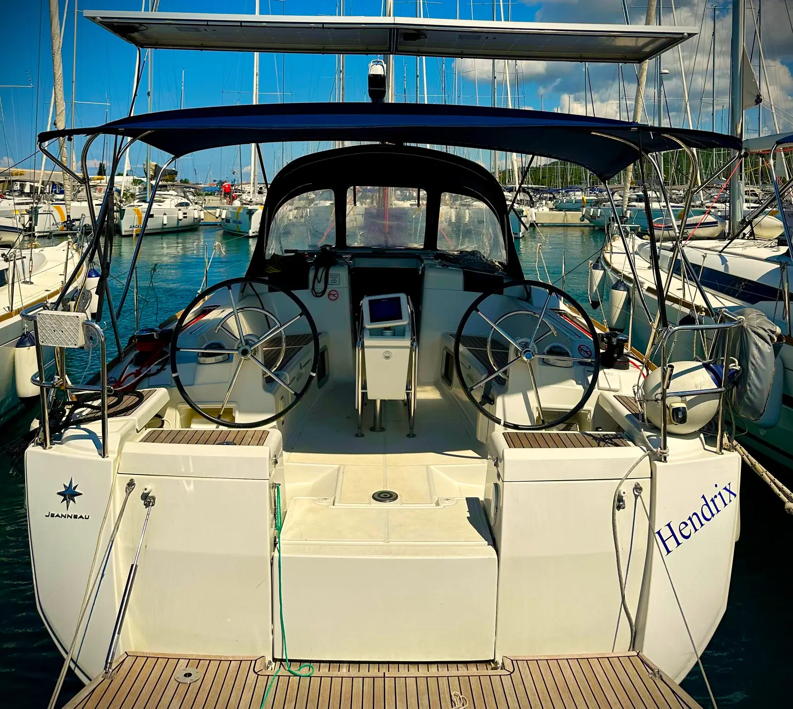 Hendrix, Sun Odyssey 419