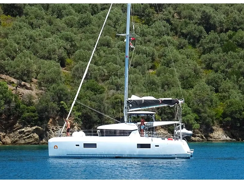 Sao, Lagoon 42