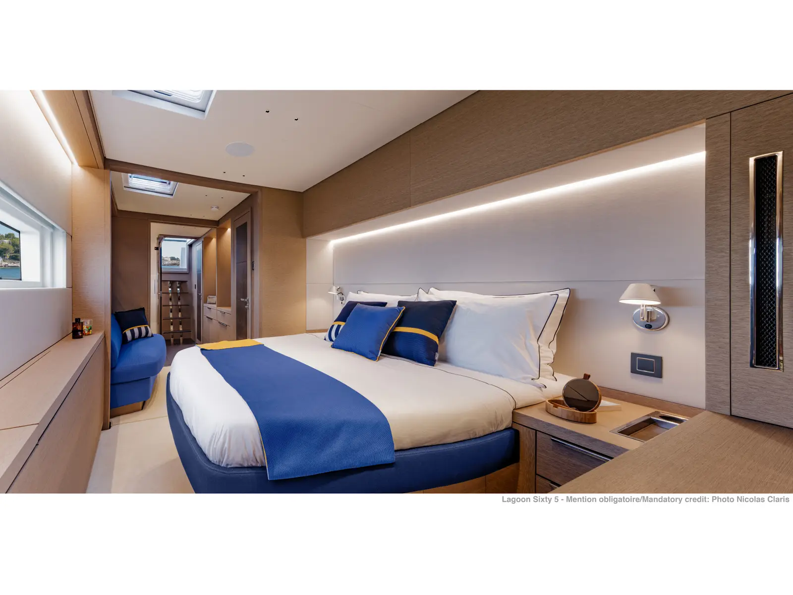 SAILUXE - La Controra, Interior image