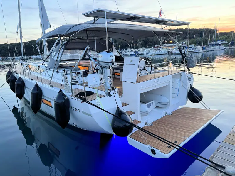 Mina, Bavaria C57