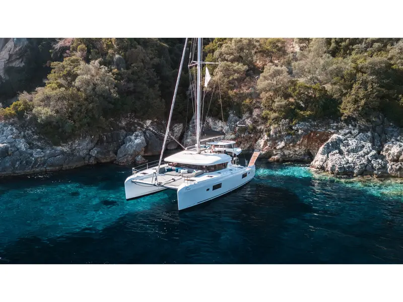 INSPIRE, Lagoon 42