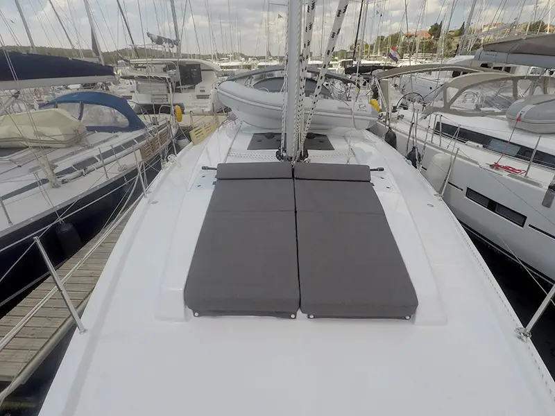 Podatok Too, Hanse 458