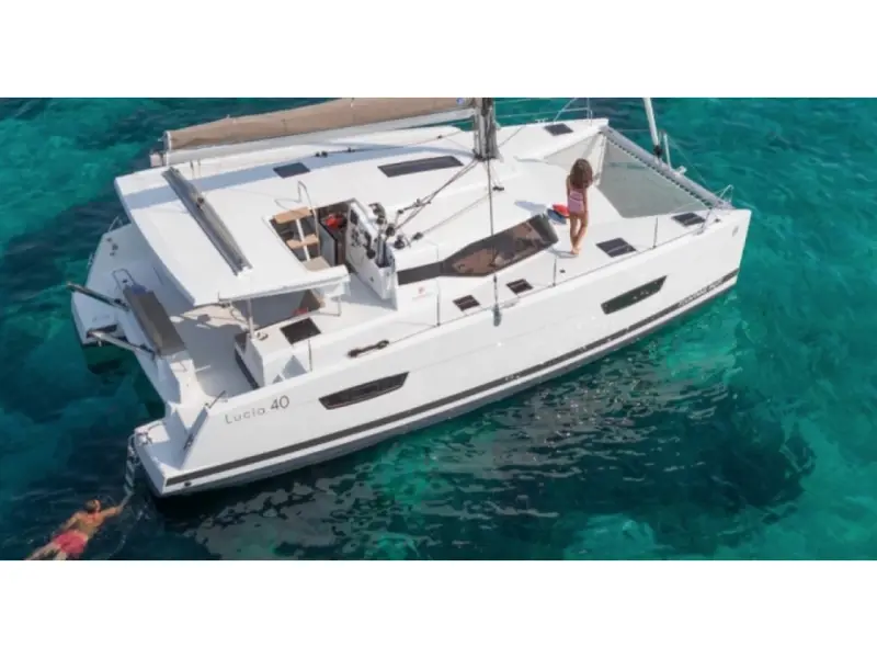 Premium, Lucia 40