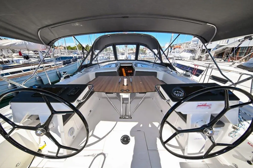 BOSUN, Foto 117