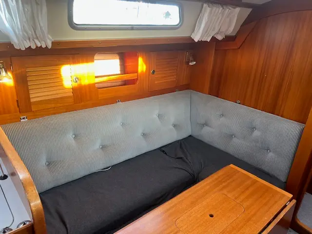 Kompaan, Interior image