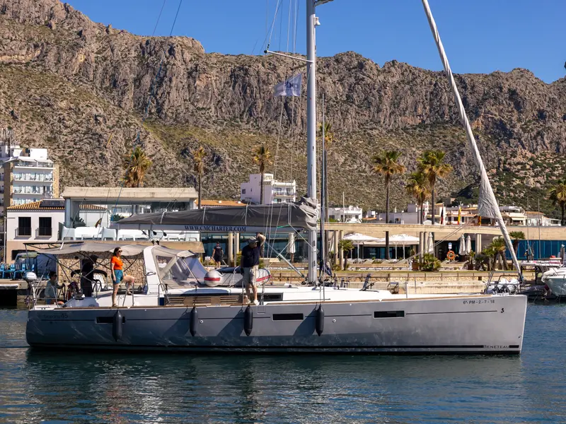 AVALON, Main image
