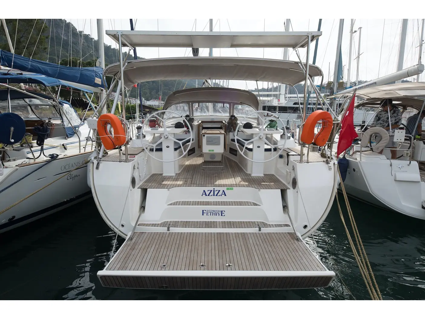 Aziza, Bavaria 50