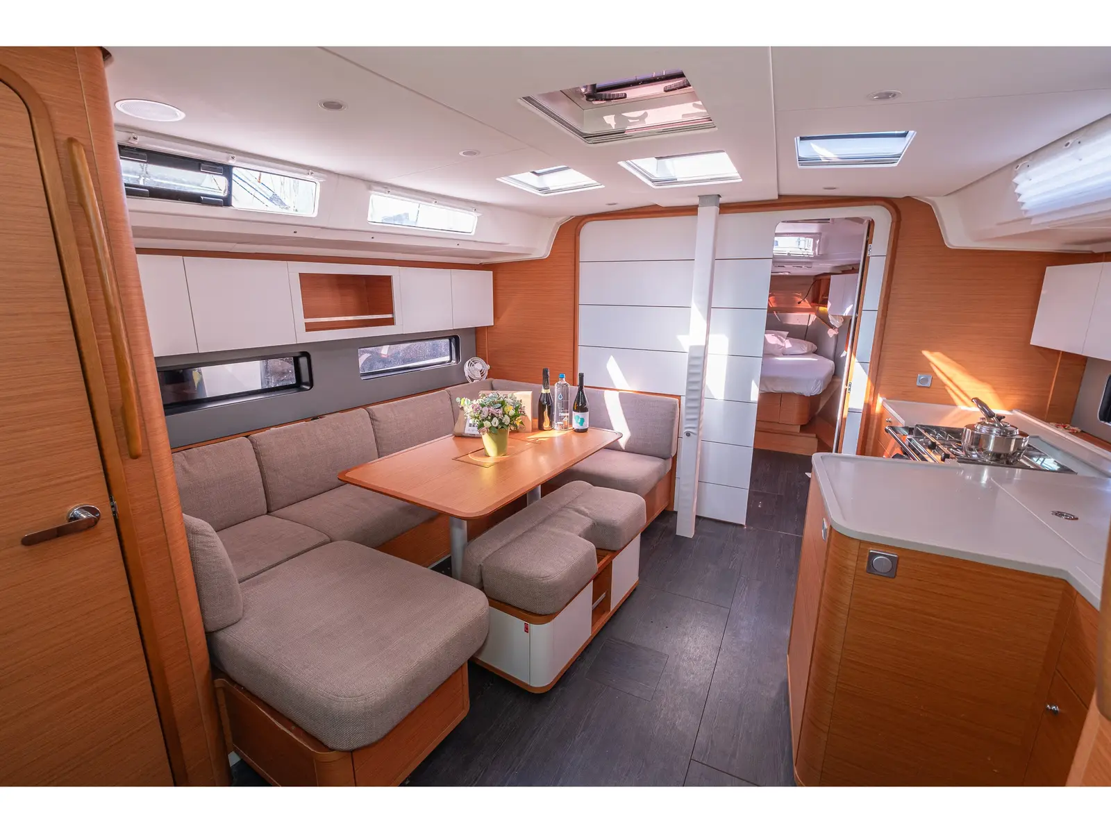Memories, Interior image