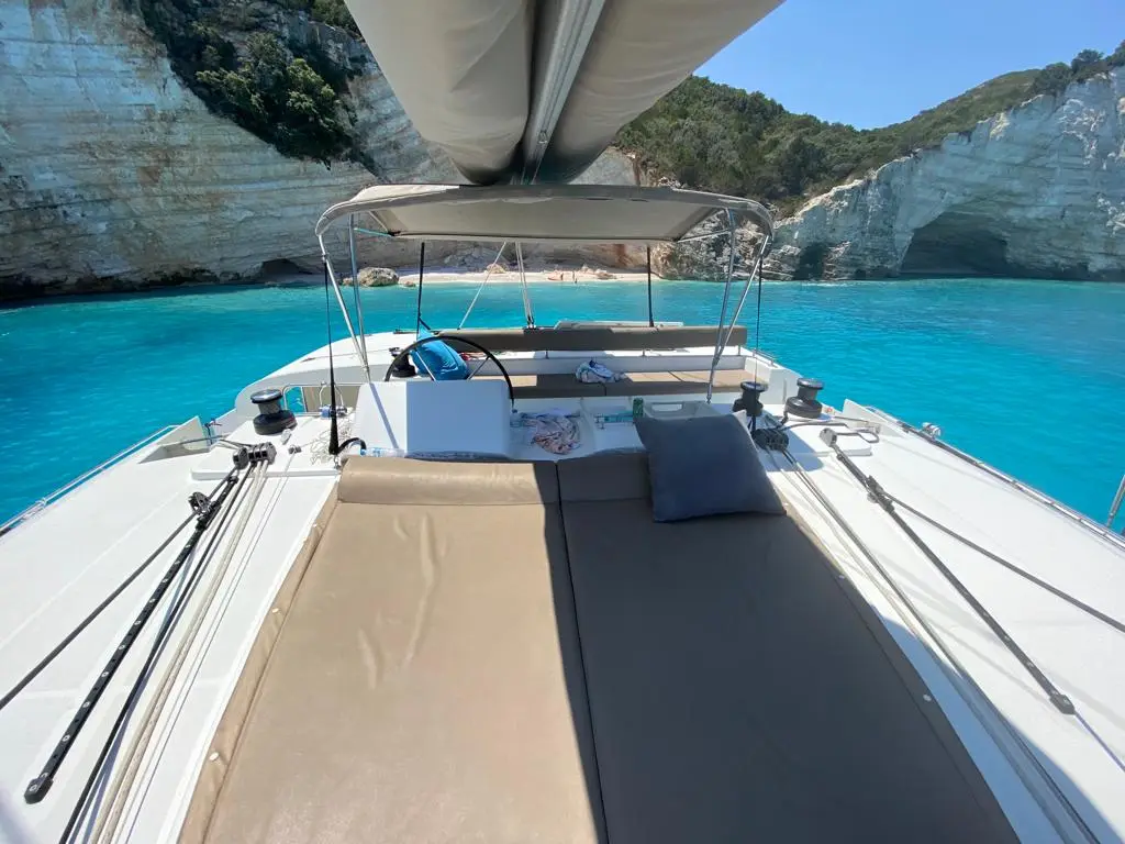 AEROPI |⛵ VIP, Skippered Only, Watermaker, Generator, AC, BBQ, Foto 12