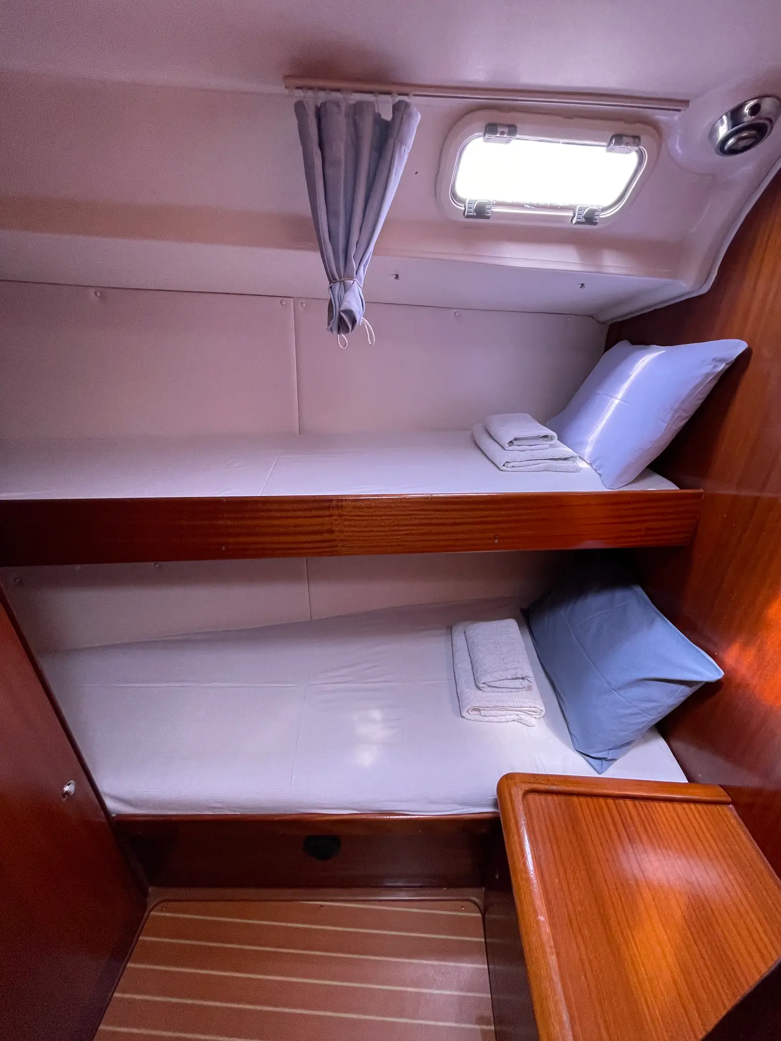 Danai (with Bowthruster ,Solar Panels, New Sails), Foto 13