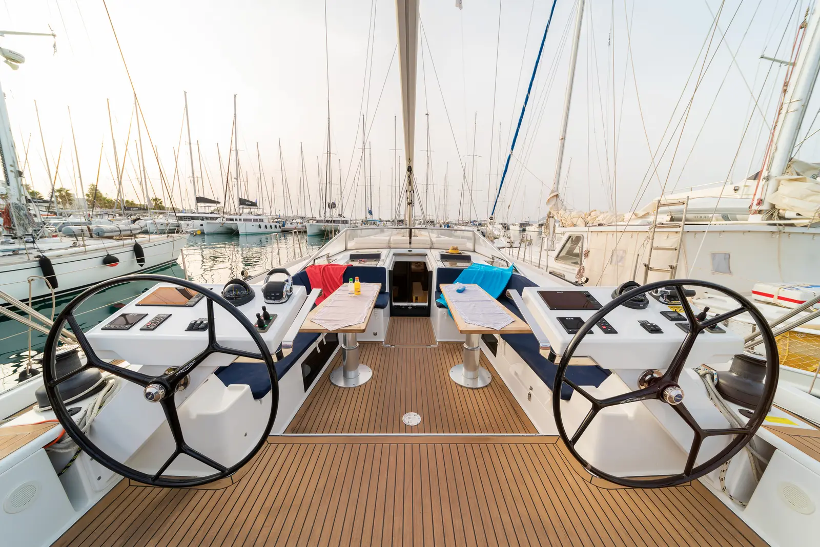Amadea (ONLY SKIPPERED), Foto 5