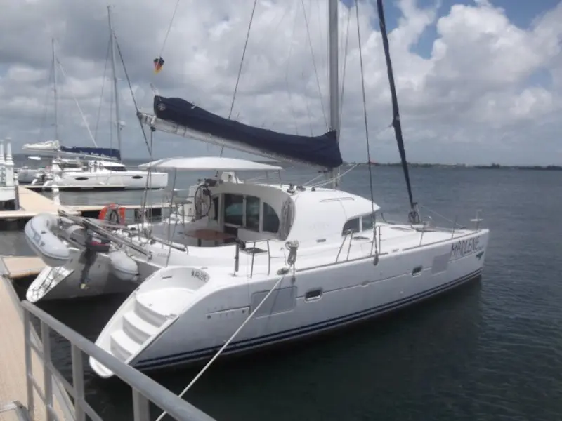 Marlene Cuba, Lagoon 380