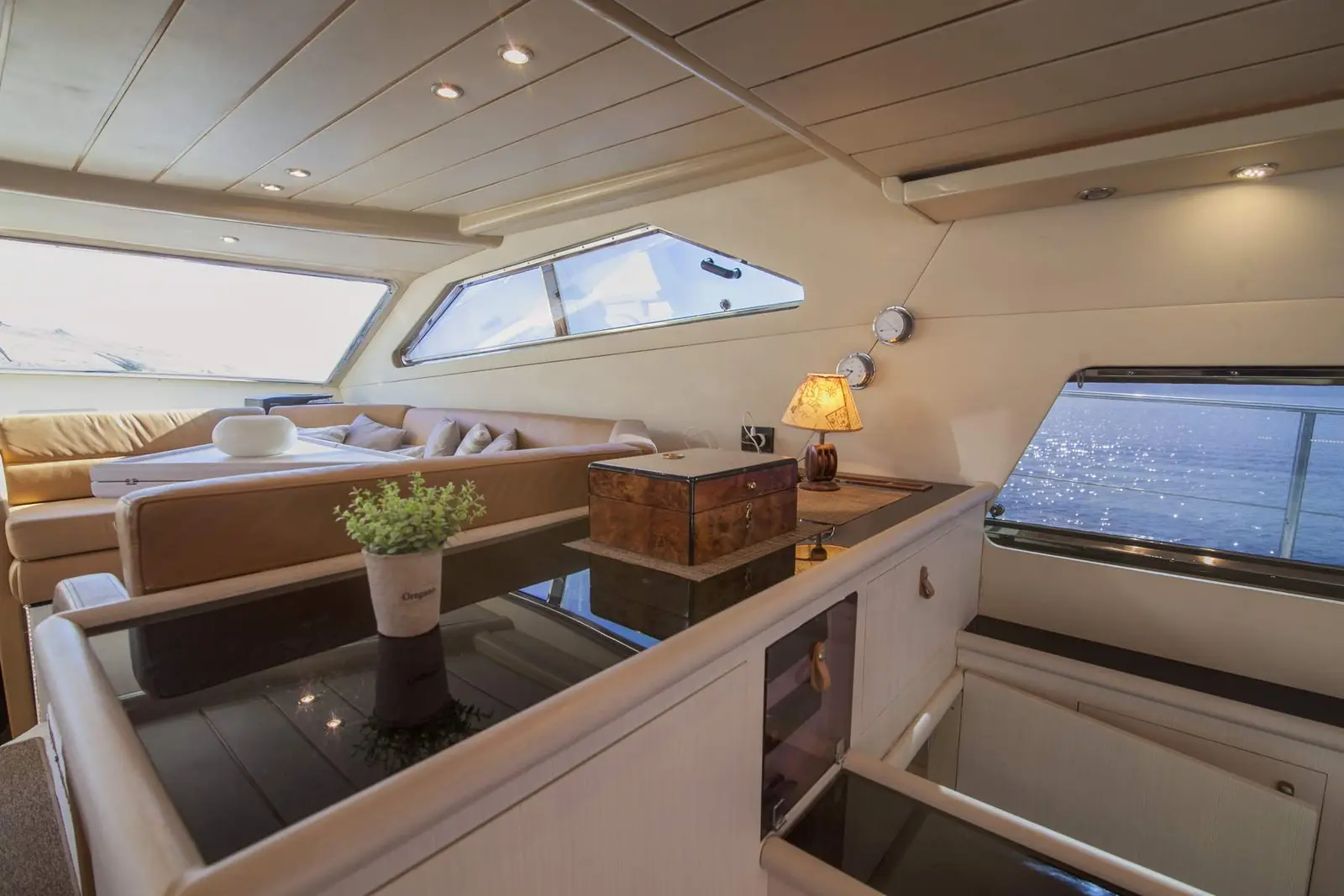 Ferretti, Foto 24