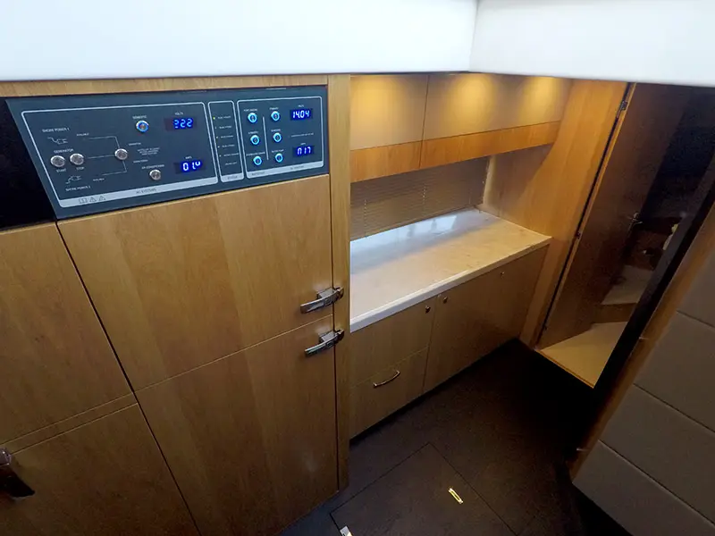 Get Lucky, Fairline Squadron 50