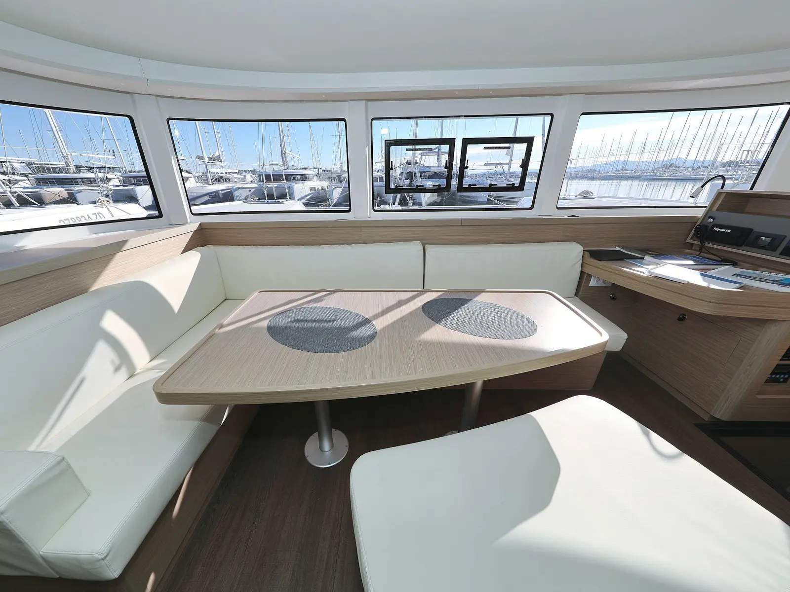 EQUATOR, Interior image
