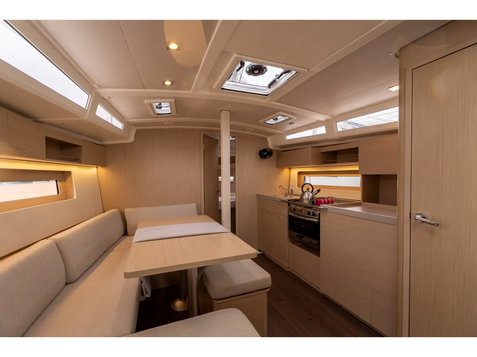Scilla - Comfort line, Interior image